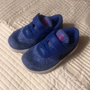 Nike toddler shoes